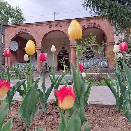 Hotel Life Jermuk Exterior foto